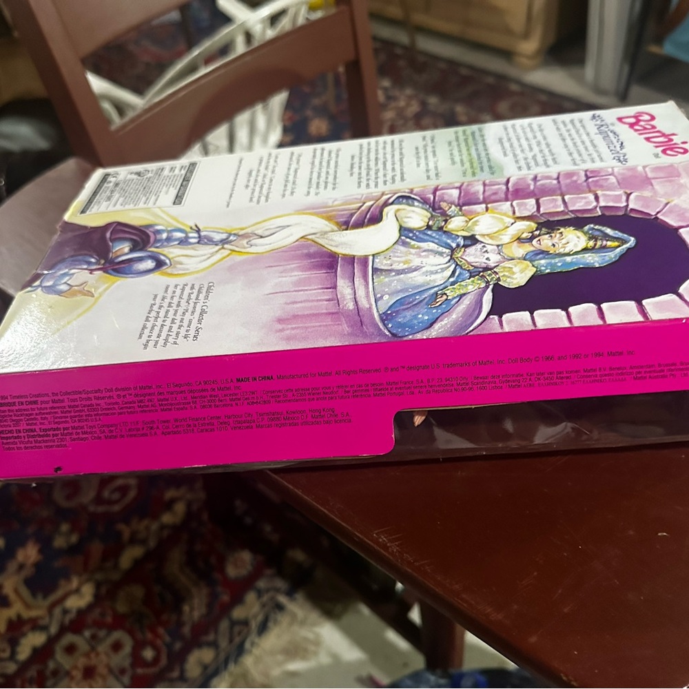Rapunzel Barbie Children's Collector 1st Edition 1994 - Picture 10 of 13